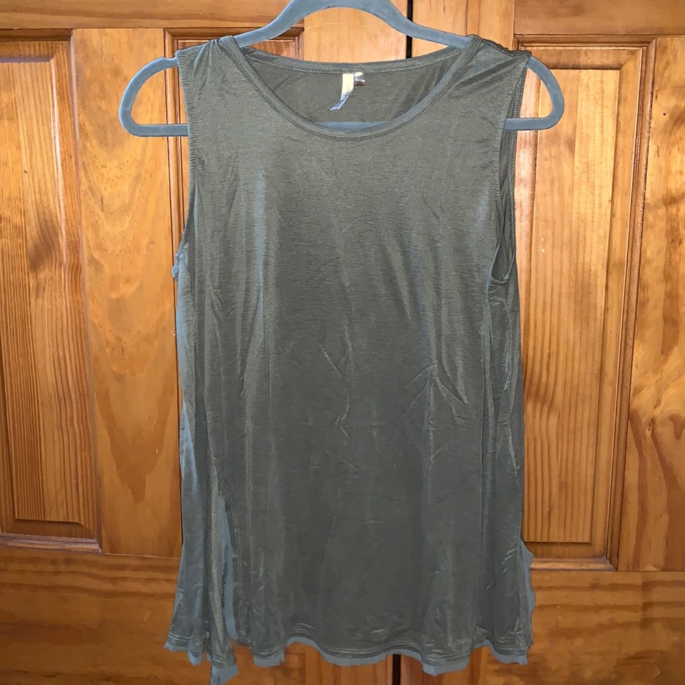 Green Tank with Lace Trim and Side Slit